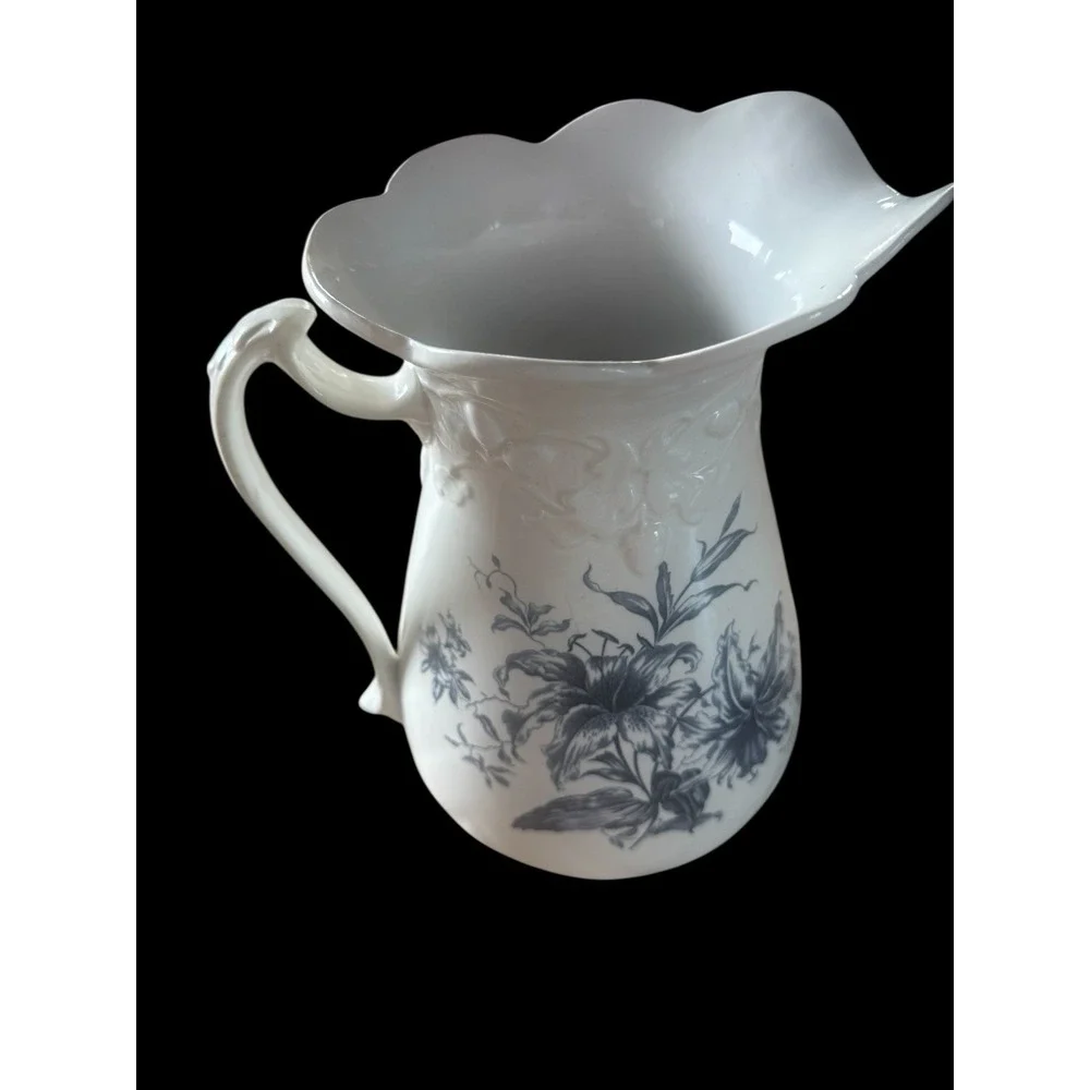 Middleport Pottery Staffordshire Blue Transferware Lillium Pitcher And Wash Bowl